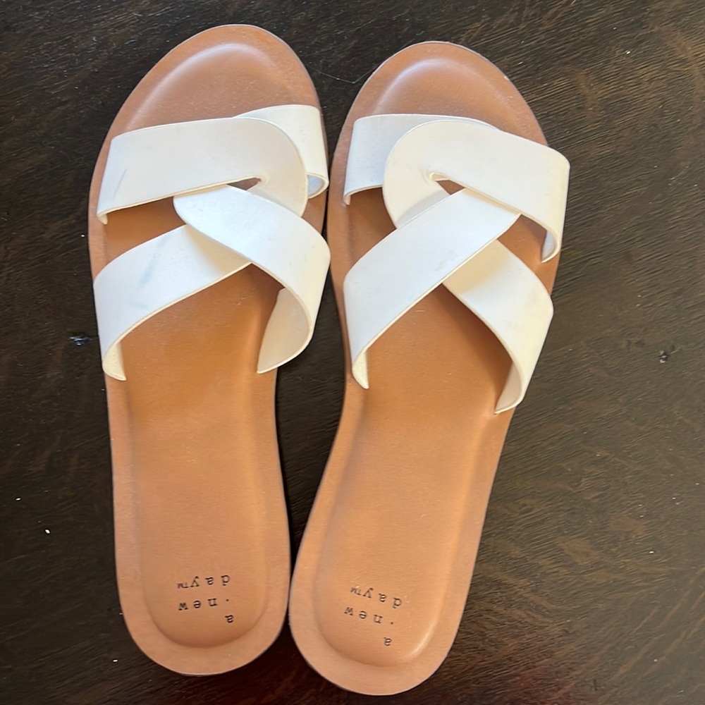 Worn once very comfortable white sandals